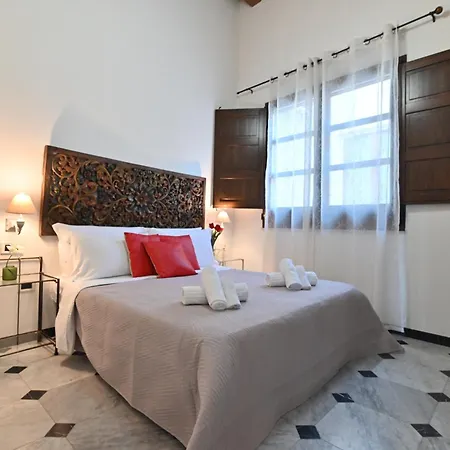 Izzhome Elegance
