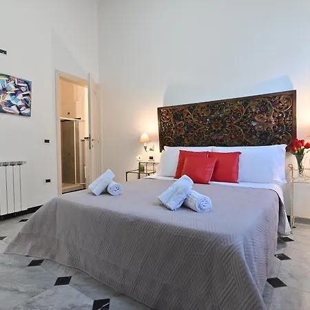 Izzhome Elegance Apartment